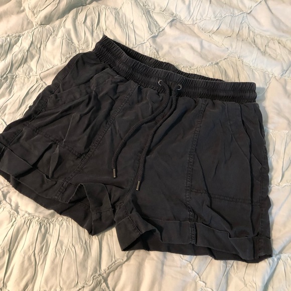 Universal Thread Pants - NWOT Universal Thread Utility Shorts Small